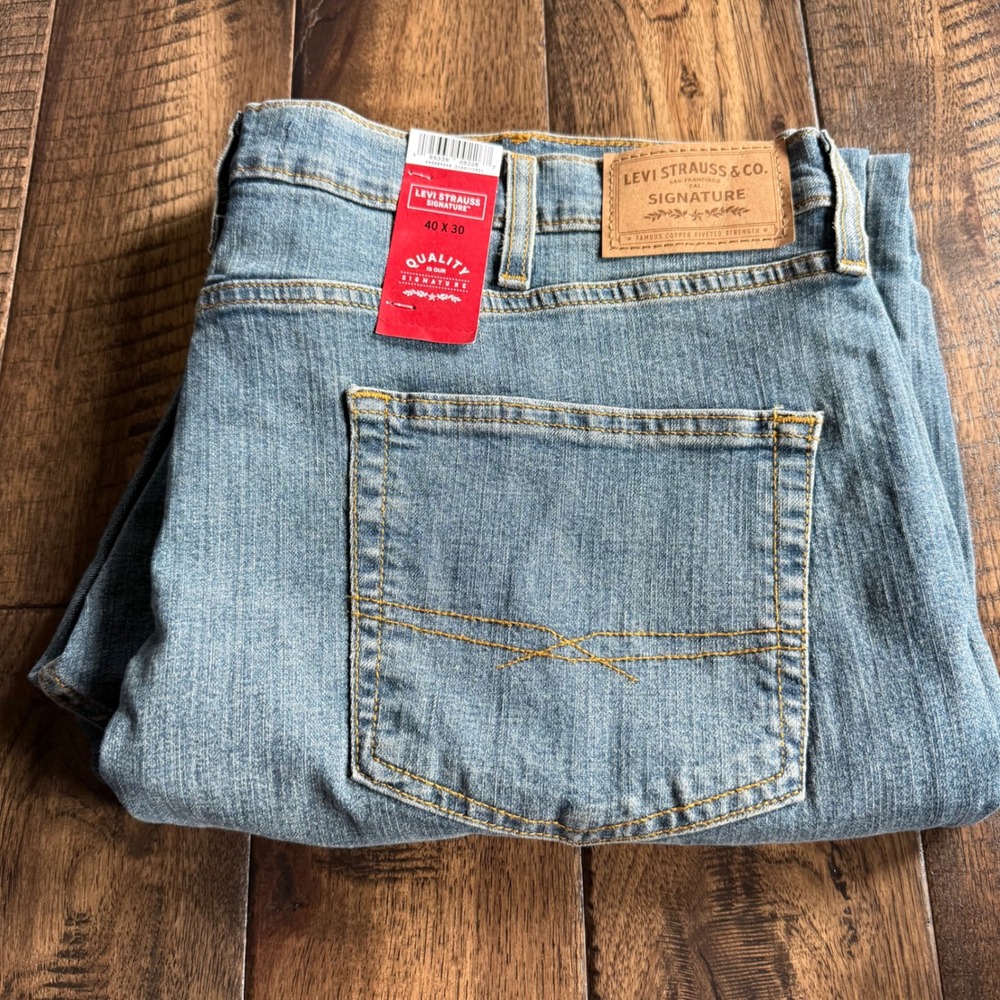 Levi Strauss NWT Signature Mens Straight Fit Comfort‎ Flex Jeans 40x30